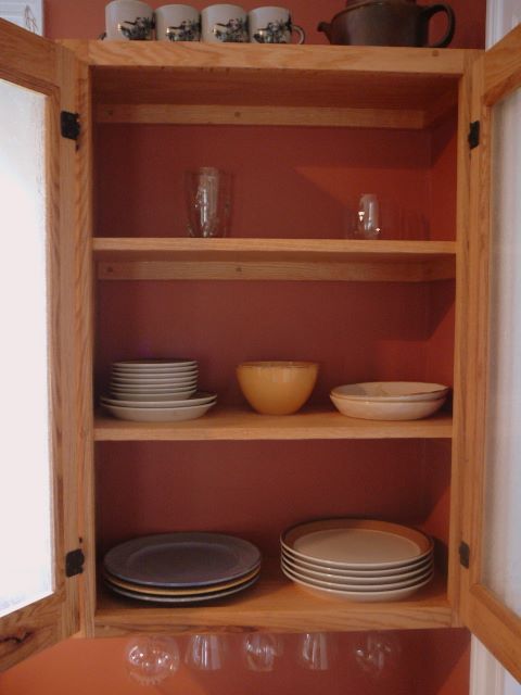 Red Oak Cabinet Photo